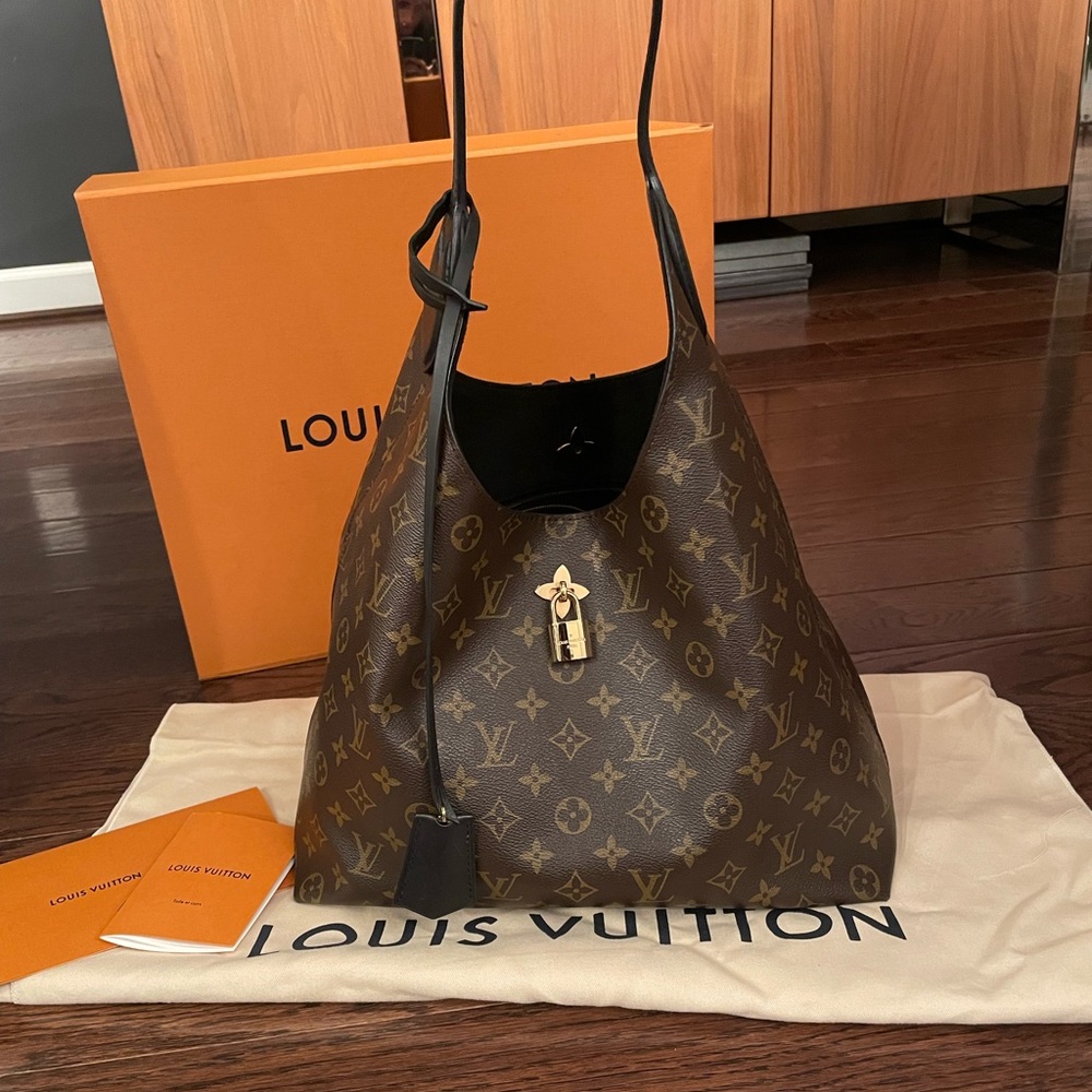 Louis Vuitton flower hobo Monogram noir